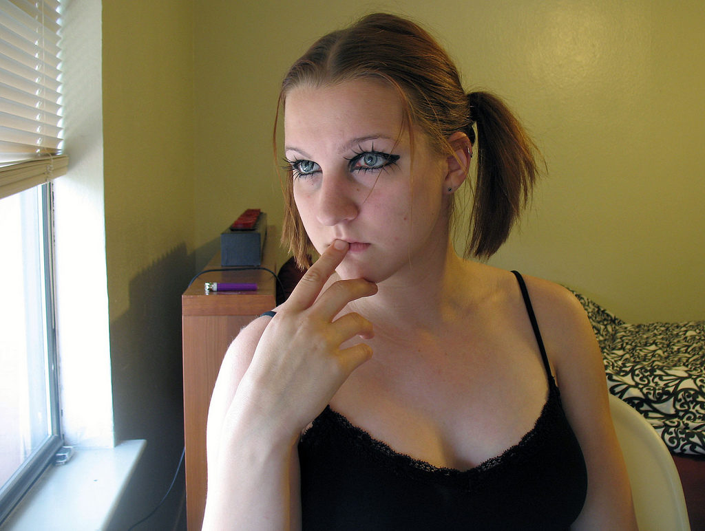 увеличить ресницы